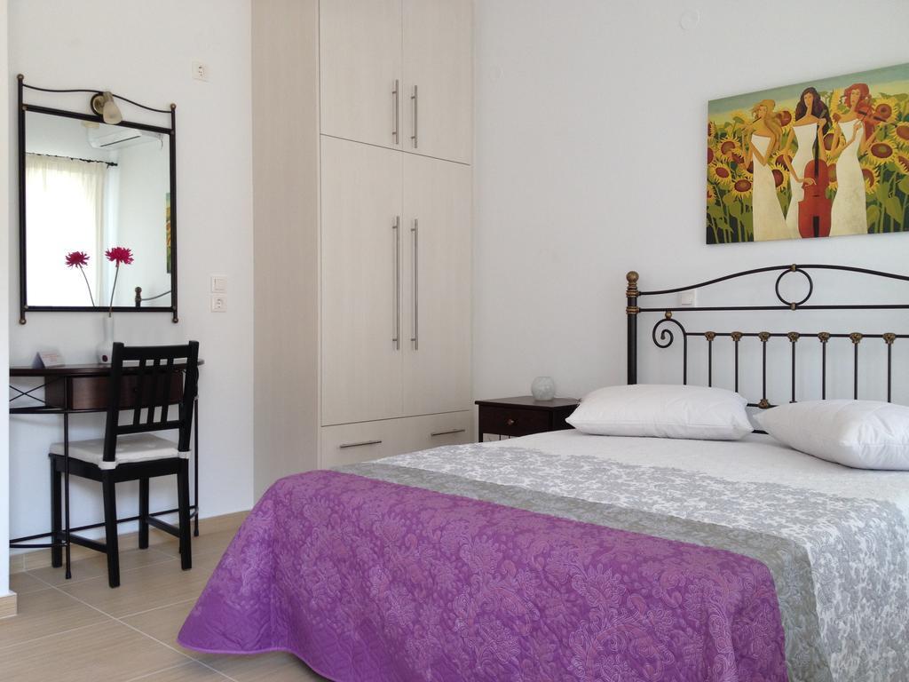 Green View Apartments Ayios Nikitas Bagian luar foto
