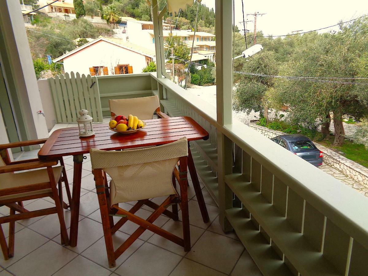 Green View Apartments Ayios Nikitas Bagian luar foto