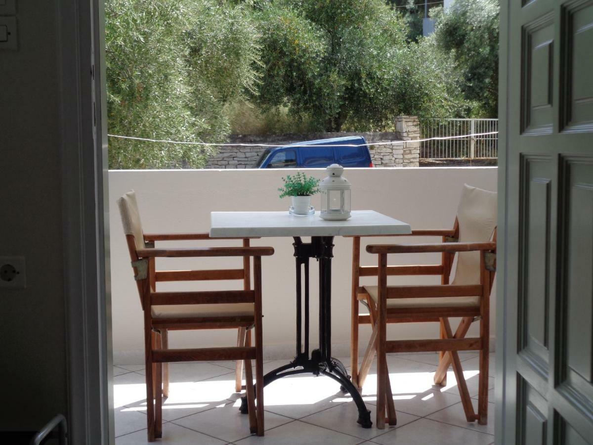 Green View Apartments Ayios Nikitas Bagian luar foto