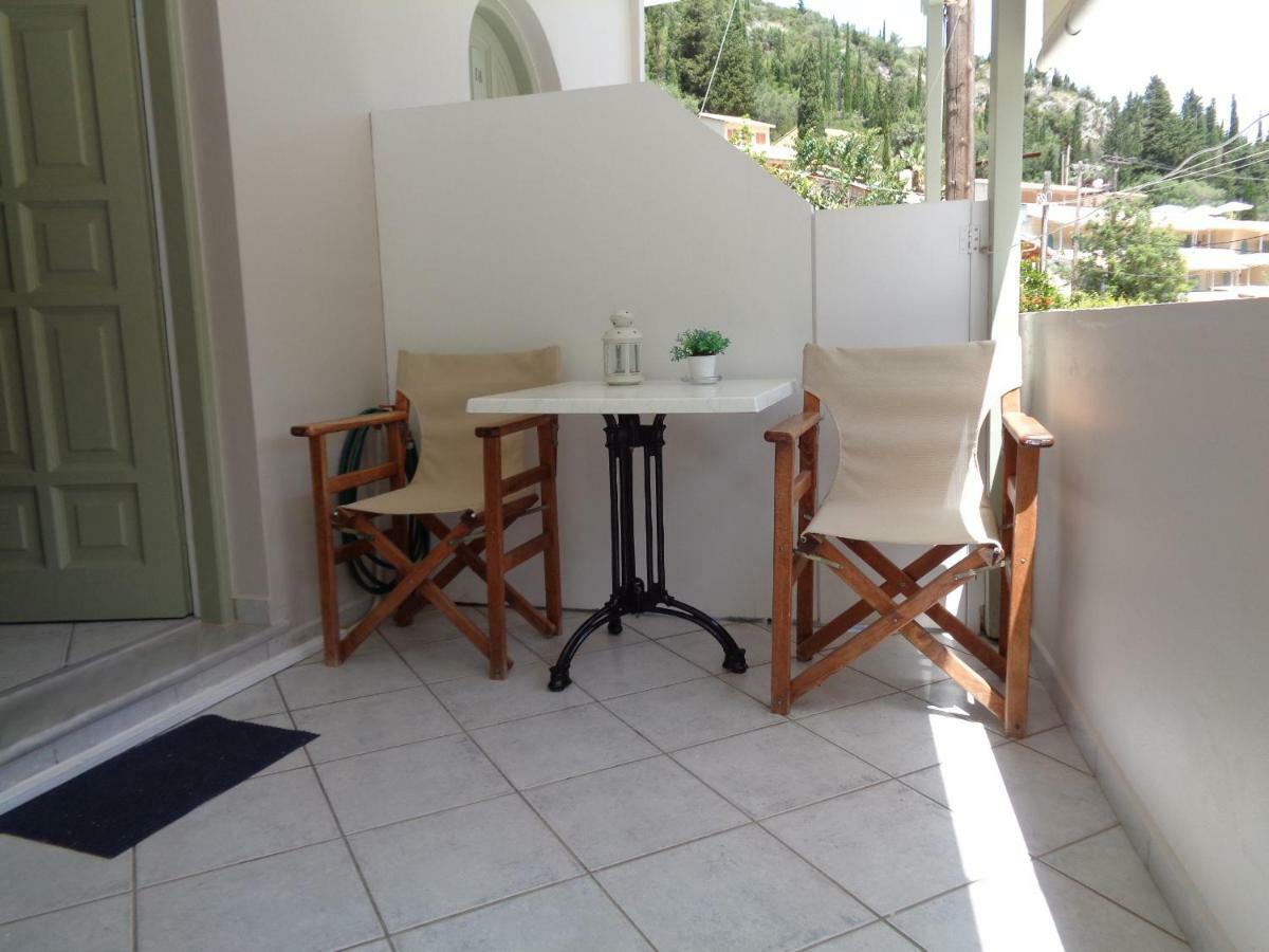 Green View Apartments Ayios Nikitas Bagian luar foto