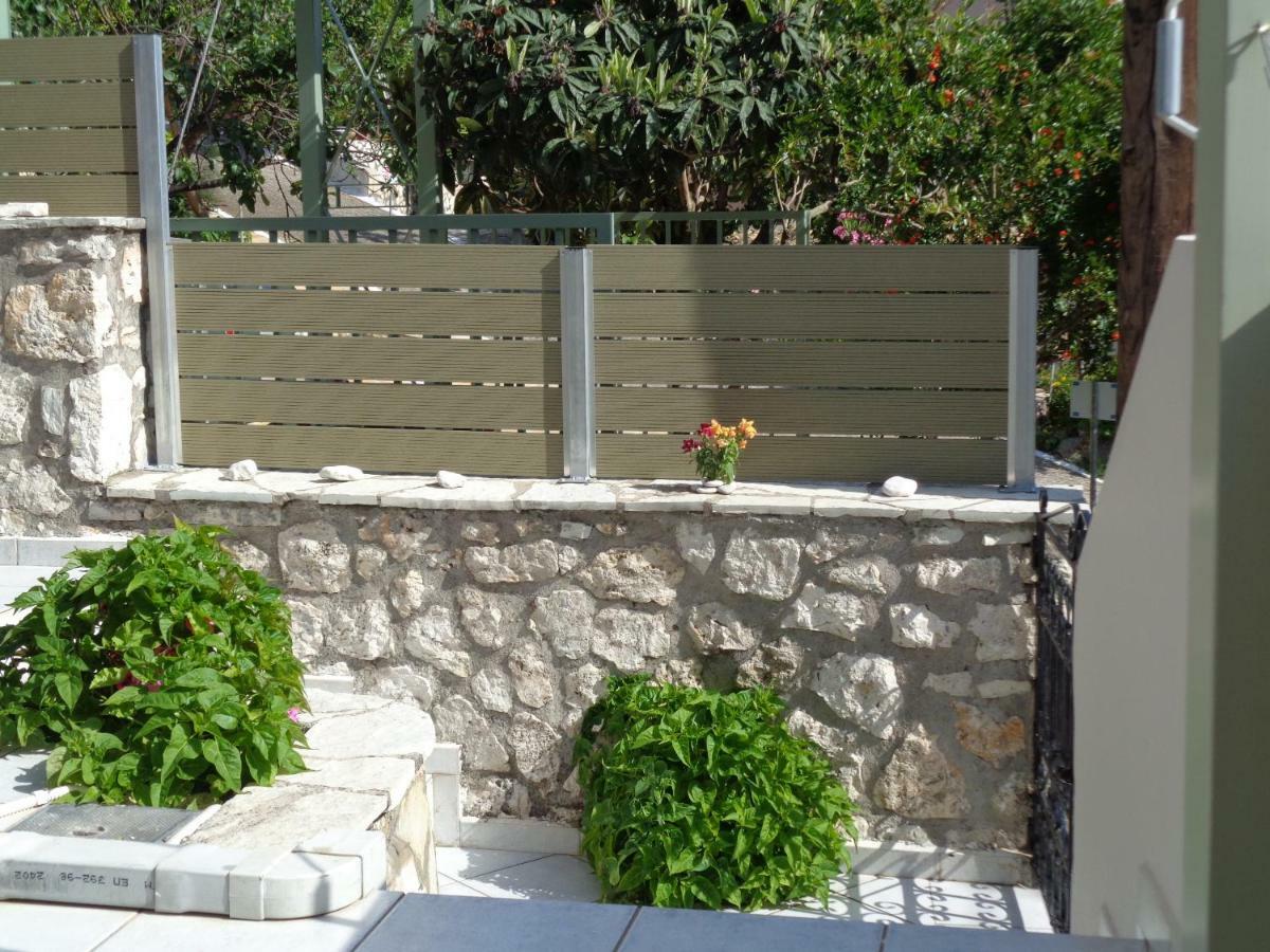 Green View Apartments Ayios Nikitas Bagian luar foto